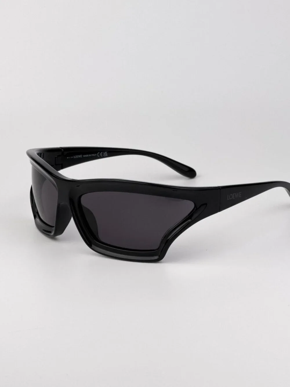 Loewe x PAULA'S IBIZA Men Sunglasses – Black/Smoke Wraparound Frame LW40143U 01A